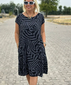 Lotte – Comfort Midi Jurk